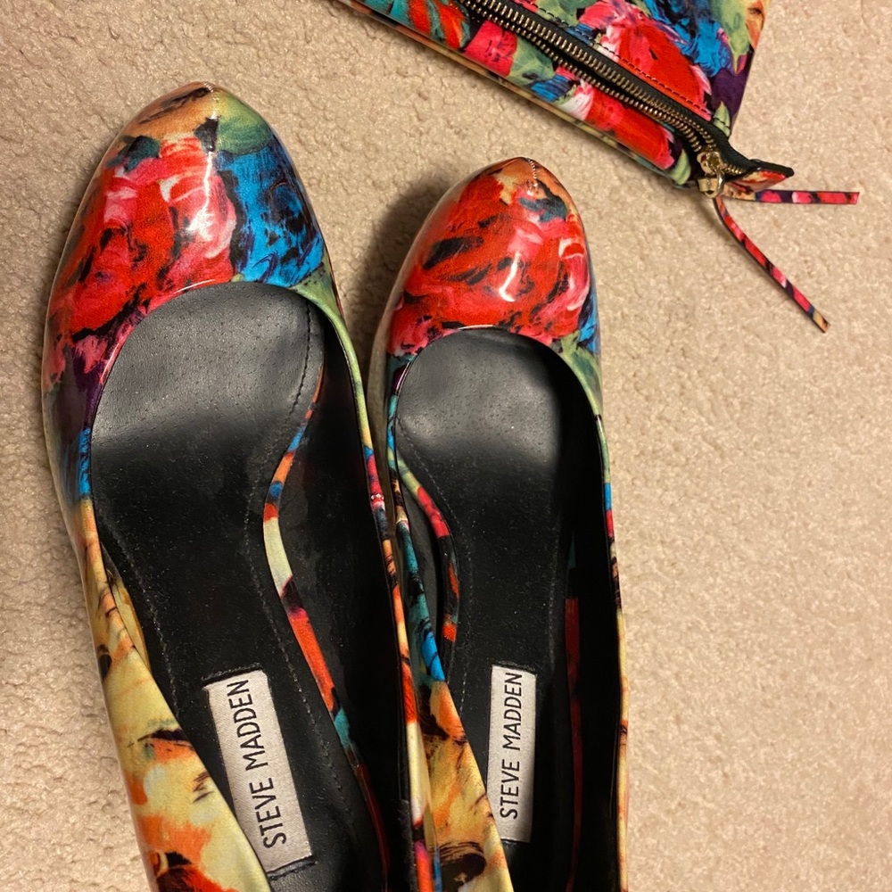 Multicolored Steve Madden Matching Shoe And Purse - image 8